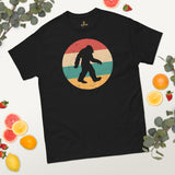 80s 90s Retro Bigfoot Squatchy Shirt - Sasquatch, Yeti Tee for Camping, Hiking, Hunting, Fishing & Outdoors Enthusiasts - Gift for Him - Black