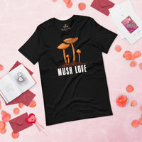 Camping & Hiking T-Shirt - Mushroom Shirt - Presents, Gift Ideas for Happy Campers & Hikers, Nature Lovers - Mush Love Chanterelle T-Shirt - Black