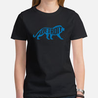 Detroit Football Fanatic Vintage Graphic T-Shirt: Retro Style, Gift Ideas for Football Enthusiasts & Fans - Sunday Game Day Shirt - Black, Women