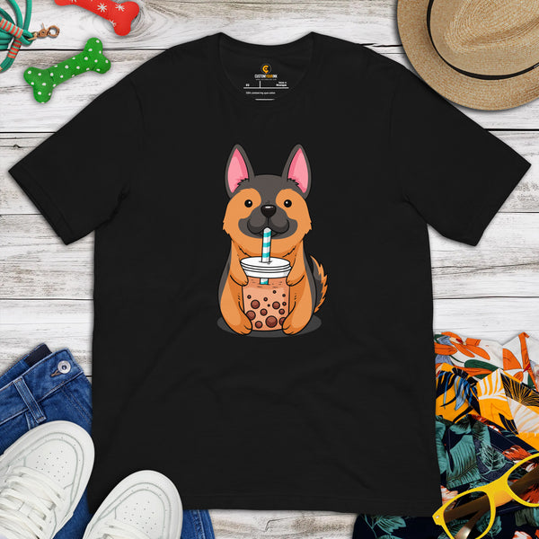 German Shepherd Dog Themed Clothes - Gifts for Dog Lovers - Canine Tee Shirts For Humans - GSD Puppy Enjoying A Bubble Tea Cup T-Shirt - Black