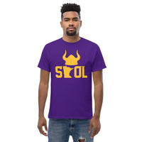 Minnesota Football Fanatic Vintage Graphic T-Shirt: Ideal Gift for Football Fans - Skol Viking's Helmet & Minnesota Map Themed Shirt - Purple