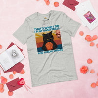 Christmas Gift Ideas for Basketball Lovers, Coach & Player, Cat Lovers - Game Outfit - Funny I Play Basketball And Know Things T-Shirt - Athletic Heather