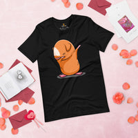 Adorable Dabbing Brown Guinea Pig T-Shirt - Furry Potato Tee - Cavy Whisperer & Lovers Tee - Gift for Rodent Dad/Mom & Pet Owners - Black