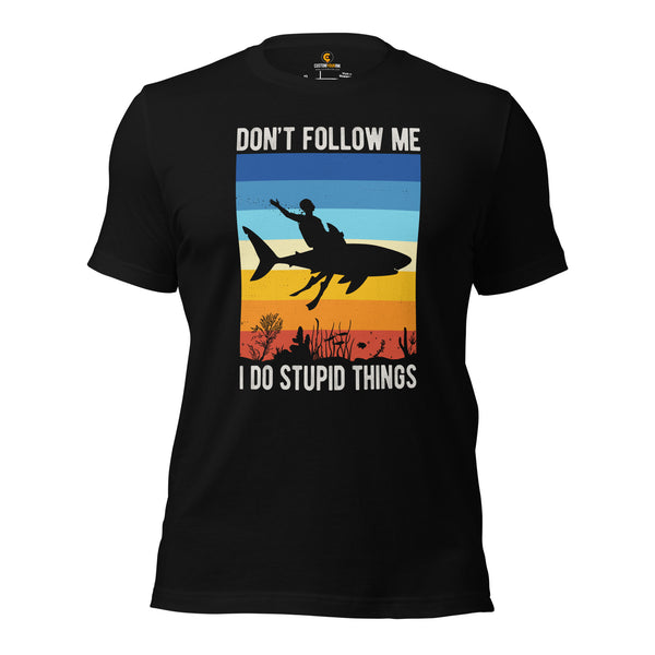 Scuba Diving Shirt - Beach Vacation Outfit, Attire - Gift for Outdoorsman, Nature Lovers - Funny Don't Follow Me I Do Stupid Things Tee - Black