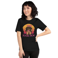 Goldendoodle Dog Themed Clothes & Attire - Funny Canine Tee Shirts For Humans - Gifts for Dog Moms & Lovers - Retro Doodle Mom T-Shirt - Black
