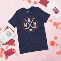 Hockey Game Outfit & Attire - Ideal Bday & Christmas Gifts for Hockey Players & Goalies - Vintage Minnesota Hockey Emblem Fanatic Tee - Navy