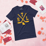 Hockey Game Outfit & Attire - Bday & Christmas Gift Ideas for Hockey Players - Retro St. Louis Hockey Emblem Fanatic T-Shirt - Navy