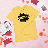 Pittsburgh Skyline Football Fanatic Vintage Graphic T-Shirt: Gift Ideas for Him & Her, Football Fans - Retro Style Game Day Shirt - Yellow